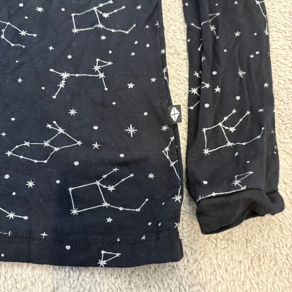 Kyte Baby Kids 5T Black Constellation Bamboo Long Sleeve Pajama Top Unisex Soft - Picture 6 of 8